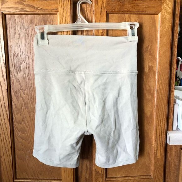 KITH Women’s Jen Biker Shorts Size XS - Picture 6 of 11